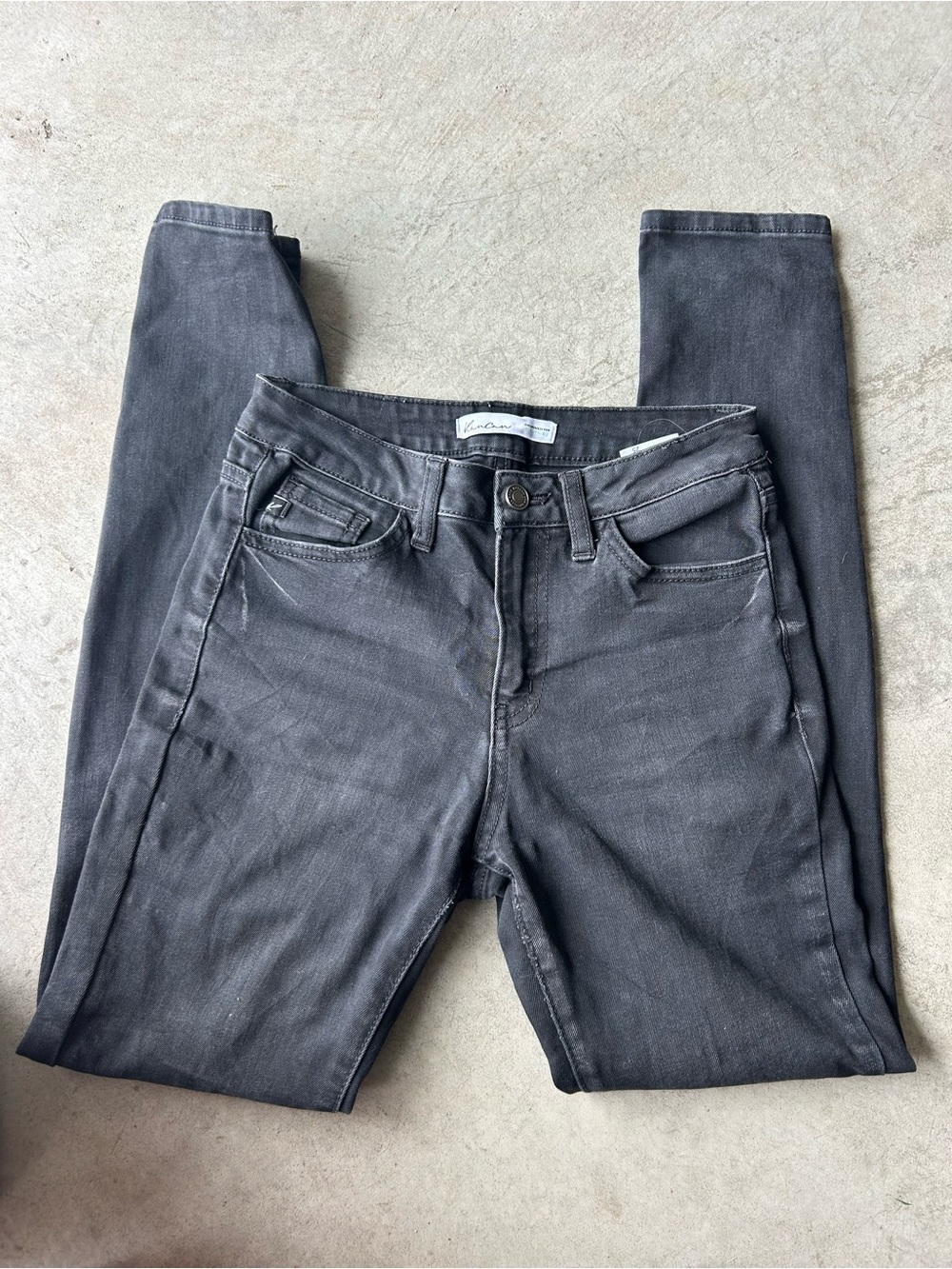 KanCan Women's Charcoal Skinny Jeans